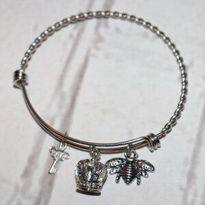 🐝👑🗝️ Silver Charm Bracelet · Bee, Crown & Key 🗝️👑🐝 Twisted wire design
